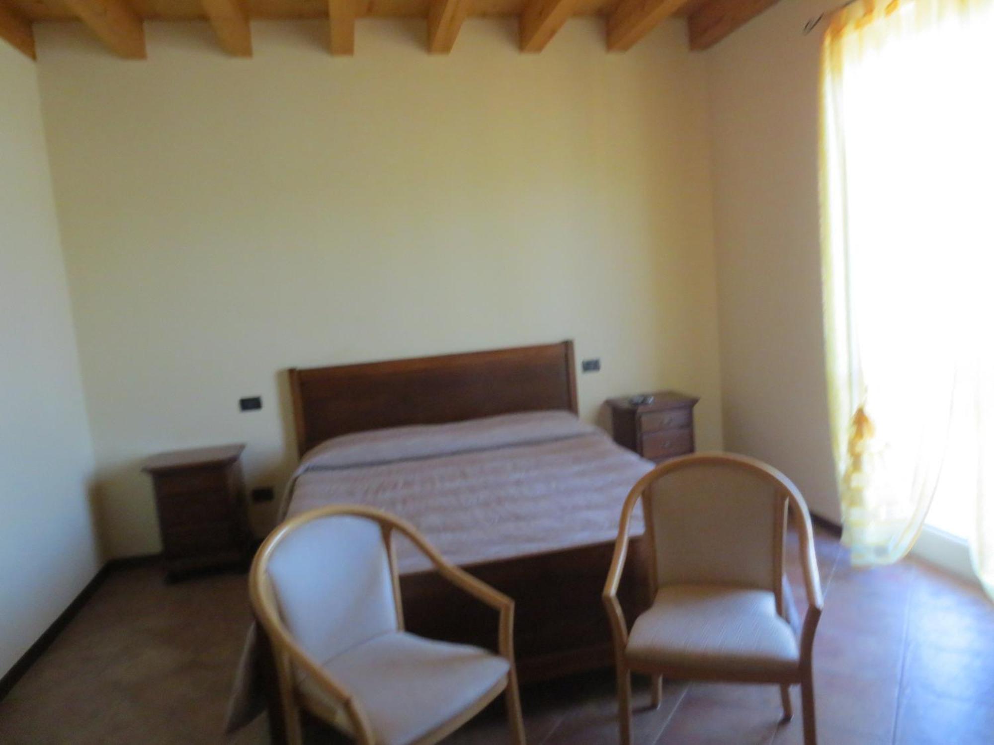 Agriturismo Parco Del Chiese Bedizzole Zimmer foto